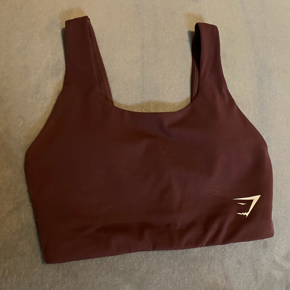 Gymshark Dreamy Sports bra | Berry Red